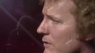 Video thumbnail of "Gordon Lightfoot - Me & Bobby McGee"