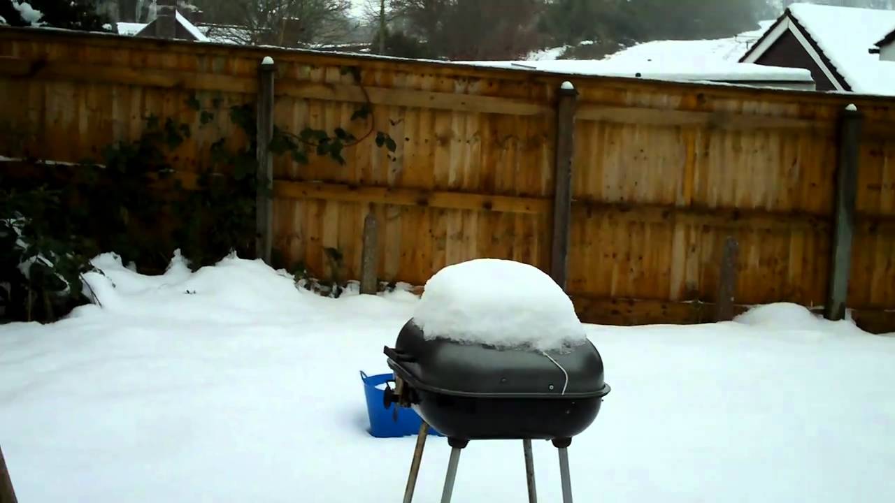 Day after the Blizzard (21.12.2010) - YouTube