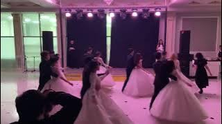 Download lagu 📹 Middle of the night вальс танцы →👤 #Orkenius #вальс #валыс #вальсы #middleofthenight #zafarboi