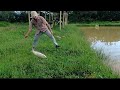 Pescando con un amigo en un lago diferente, especies y cocina