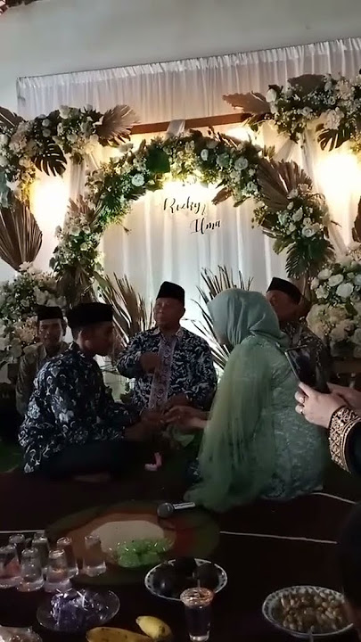 🥰#bismillahfyp  #lamaranmoment  #tunangan  #akadnikah  #xyzbca  #fypシ  #fypage  #tun sc👉cemil le