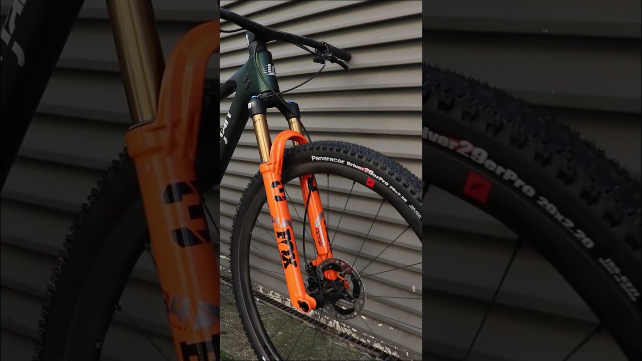 Bicicleta Lee Cougan Crossfire 428 Carbon Galaxy Tam. M com