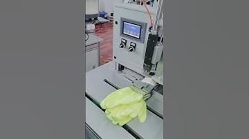 Gloves hook adding tagging machine