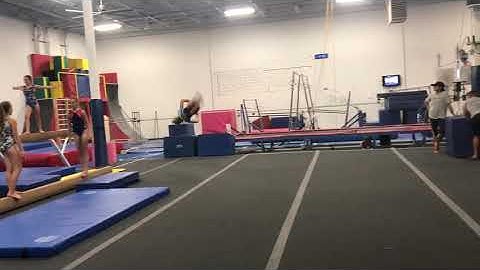 Front Layout + Front Full on Floor