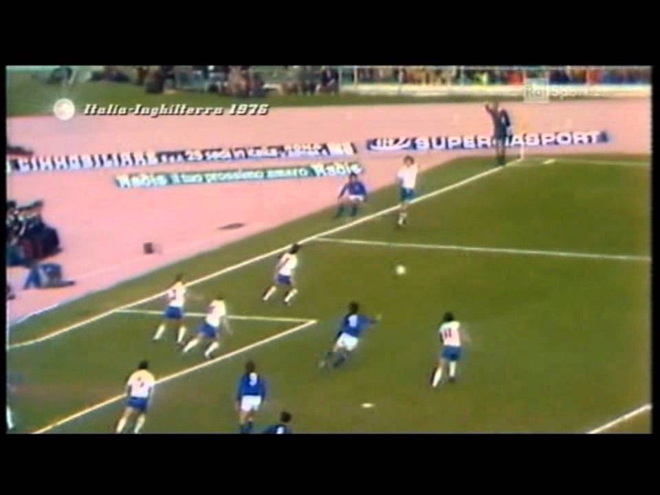 ITALY vs ENGLAND 1976 part 3 - YouTube