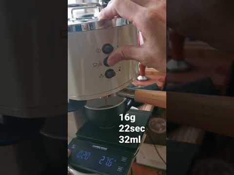 #delonghi How to make espresso by using Delonghi Icona Vintage ECOV311 Coffee Machine