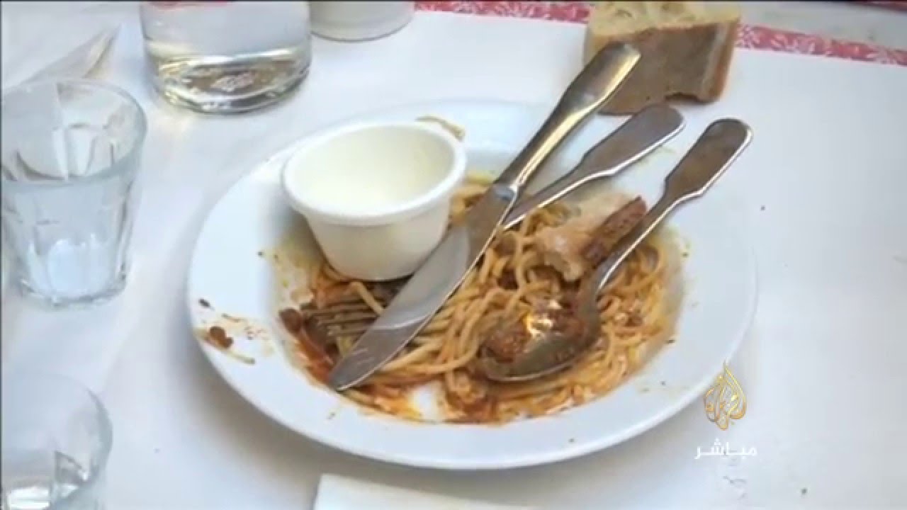 مطاعم فرنسا ملزمة بتسليم الزبائن بقايا طعامهم