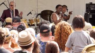 Sharon Jones &amp; The Dap Kings - Stranger To My Happiness (Live on KEXP)