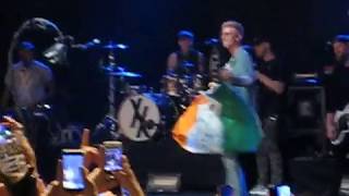 Machine Gun Kelly - Wild Boy - Live Dublin Olympia 21-09-2017