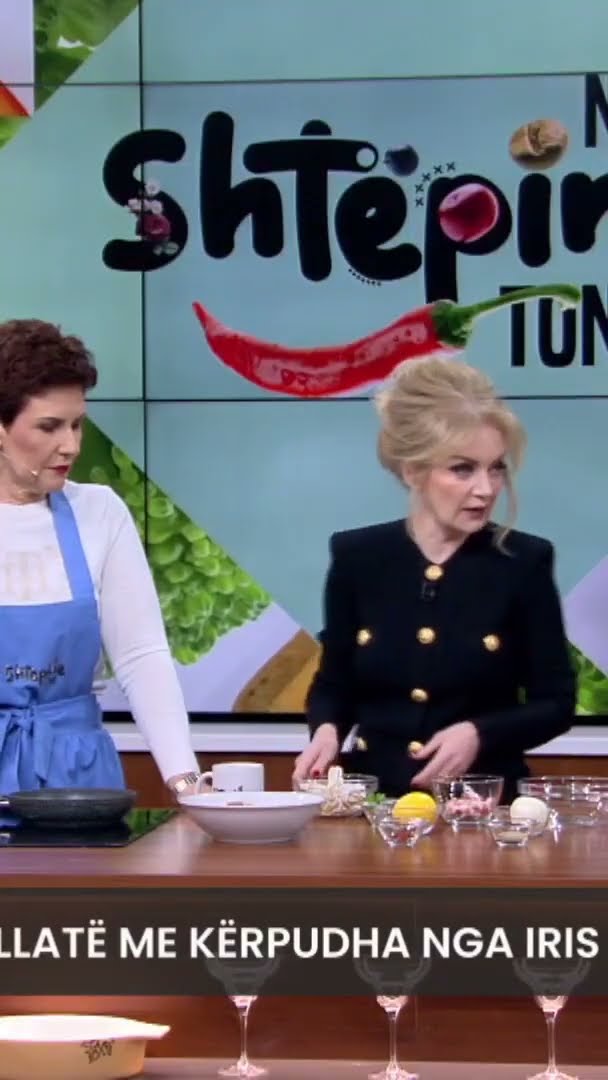 Iris Luarasi në kuzhinë, “përvesh mëngët” për recetën me kërpudha