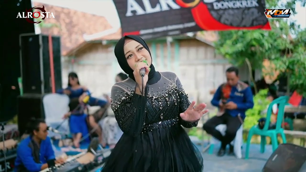 BUKIT BERBUNGA - NITA SAVANA - ALROSTA DONGKREK - BGS AUDIO - MDM MULTIMEDIA