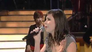 Lena Meyer Landrut singing New Shoes (cover)