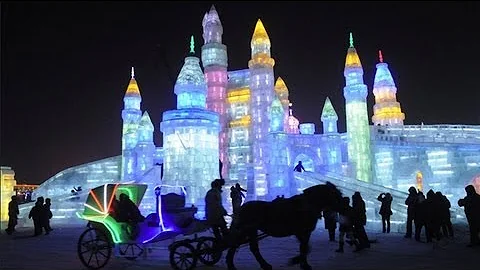 Harbin Ice and Snow World 2013 welcomes first visitors - DayDayNews