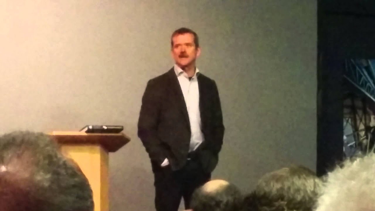 Chris Hadfield addresses Armagh Planetarium