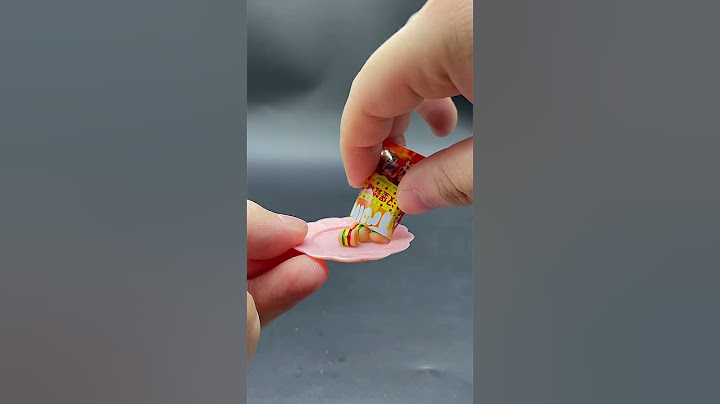 這個迷你棒棒糖真的蠻好吃，就是一整包也吃不飽啊