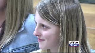 Girl recognized for her bravery, heroism during 2018 hostage situation in Itawamba County