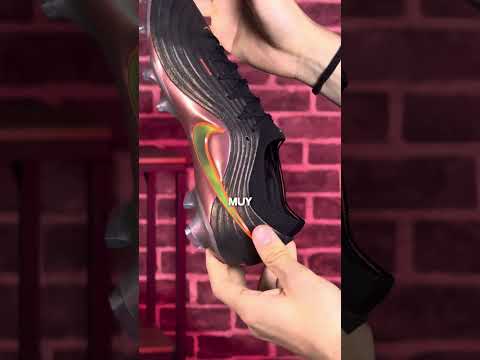 🌡️ ¿Qué bota es mejor del nuevo Heat Up Pack de Nike? #shorts