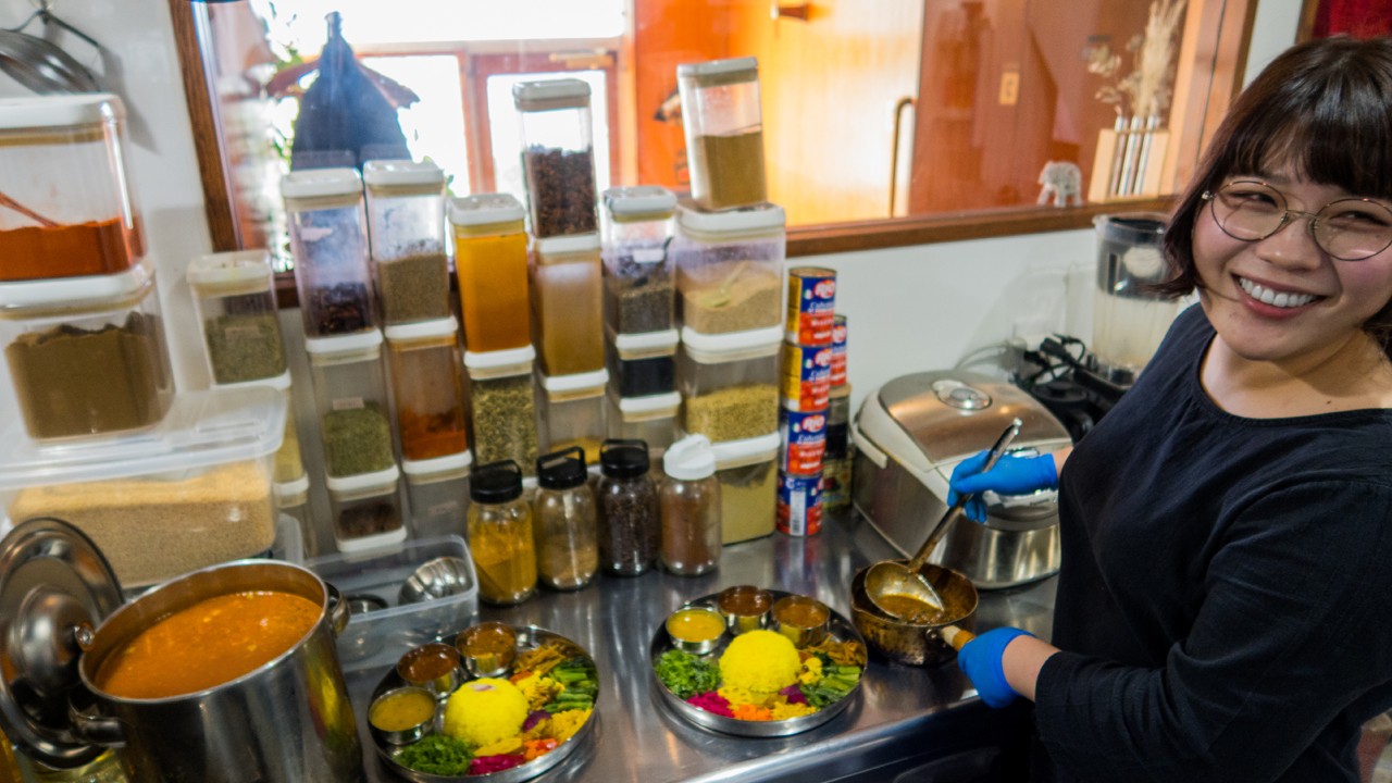 I LOVE CURRY more than my HUSBAND! 29 Japanese Curry Chef