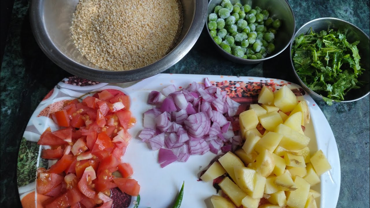 नमकीन दलिया बनाए 👌👌😋😋