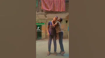 قاعد لوحدك كدة سرحان 