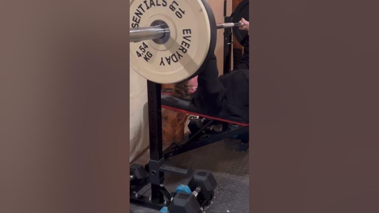 all-i-want-for-christmas-is-225-bench-new-pr-155-for-3-trentwins