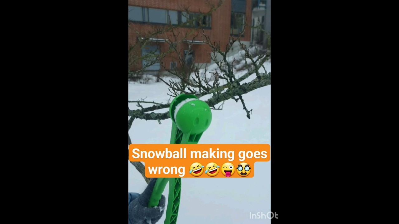 Making Snowball ❄️ 😱😜#shorts #snowball #winter #viral #snow #finland  #satisfying #icegola #asmr