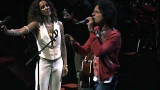 Video thumbnail of "Rosario Flores con Coti - La Distancia"