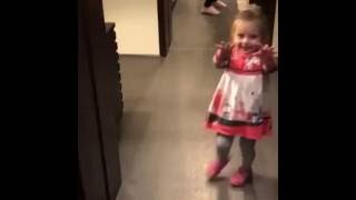 Дочька Татьяны Навки и Дмитрия Пескова пугает родителей Дочька Татьяны Навки и Дмитрия Пескова пугает родителей