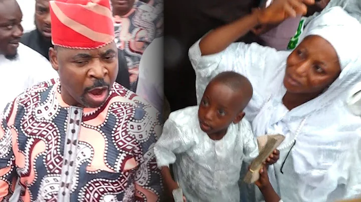 MC OLUOMO SURPRISE LITTLE BOY WITH BUNDLE OF CASH AS HE STORM IN ALH. MUH BALLO 8DAYS FIRDAUS PRAYER