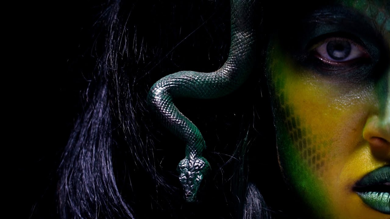 Amanati - Medusa - 4K (UHD) Video Amanati - Medusa - 4K (UHD) Video