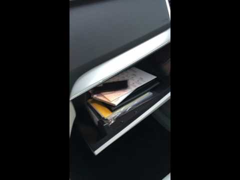 how-to-open-glove-compartment-on-2016-volvo-xc90