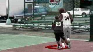 NBA 2k9 Shaq's block doesn't help