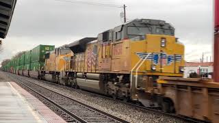 2023-02-22b Union Pacific Monster Intermodal Train