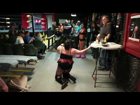 AngelGate Womens Wrestling Match: Mickie Knuckles vs Maria Manic