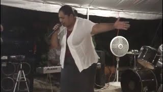 Video thumbnail of "La Hermana Edna Rivera Cantando La Alabanza "Si No Hubiera Sido Por El Fuego”"