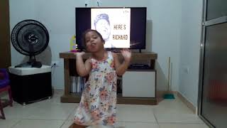 Dançando E Curtindo Little Richard De Um Jeito Diferente. Little Richard In A Different Way.