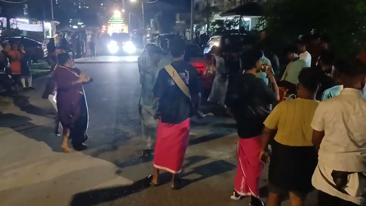 Veera sanjevan urumee melam batu caves For Booking batu caves mariamma song 