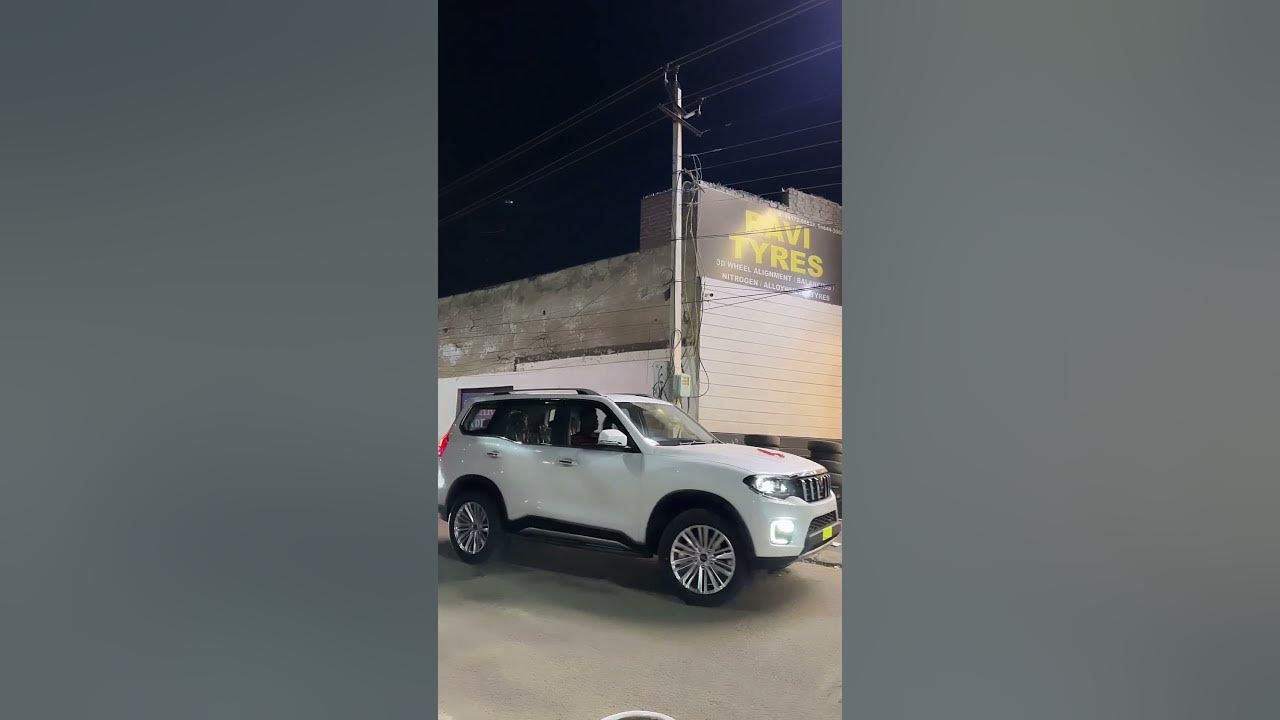 Plati Wheels PY013 20" Hyper Silver fitted in Scorpio by Ravi Tyre in