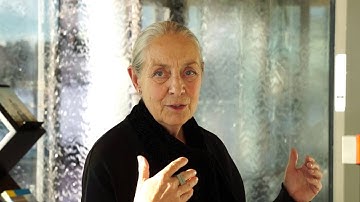 The Water and Ice of House of Sweden - Glass Artist Ingegerd Råman