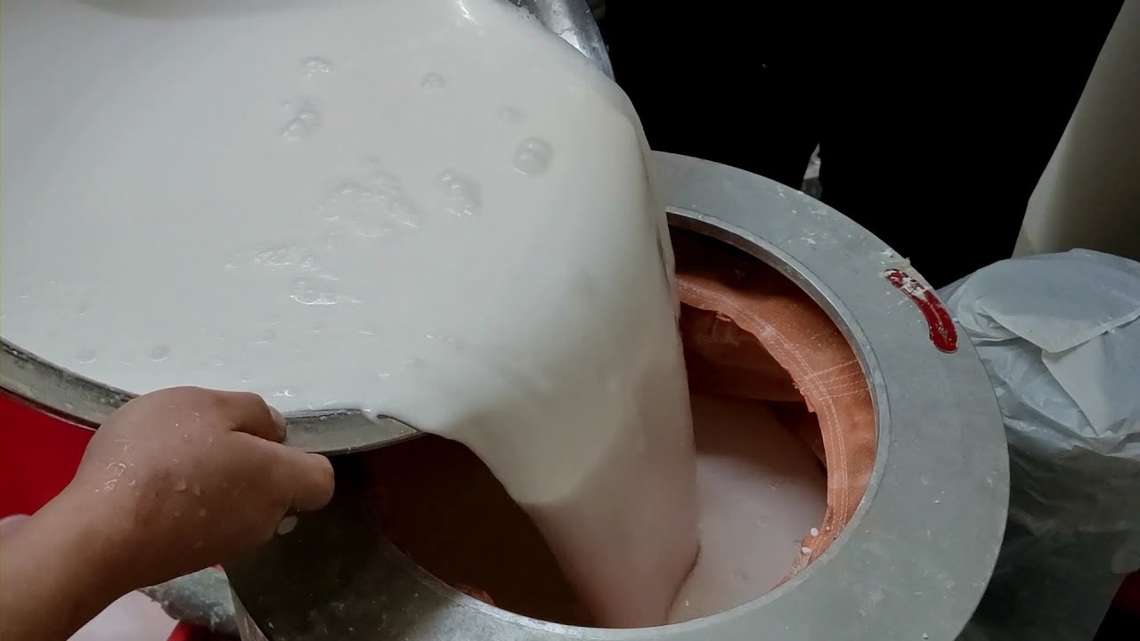 ⁣傳統古早味客家菜包,草仔粿製作-阿婆的包粿/Traditional Hakka Radish Bun Making Skills-台灣街頭美食-台灣傳統美食