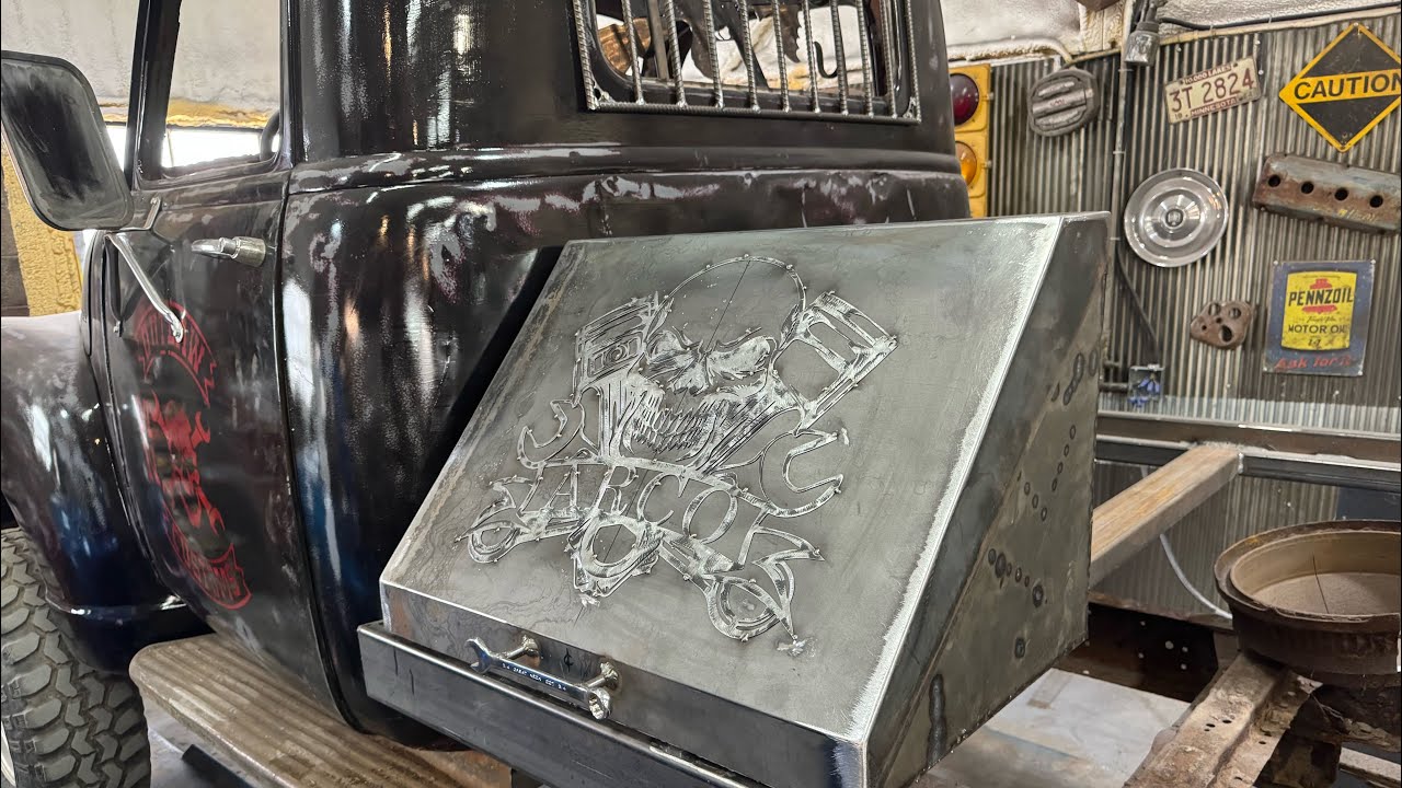 Как построить ящик для инструментов в стиле треугольника Монтесумы