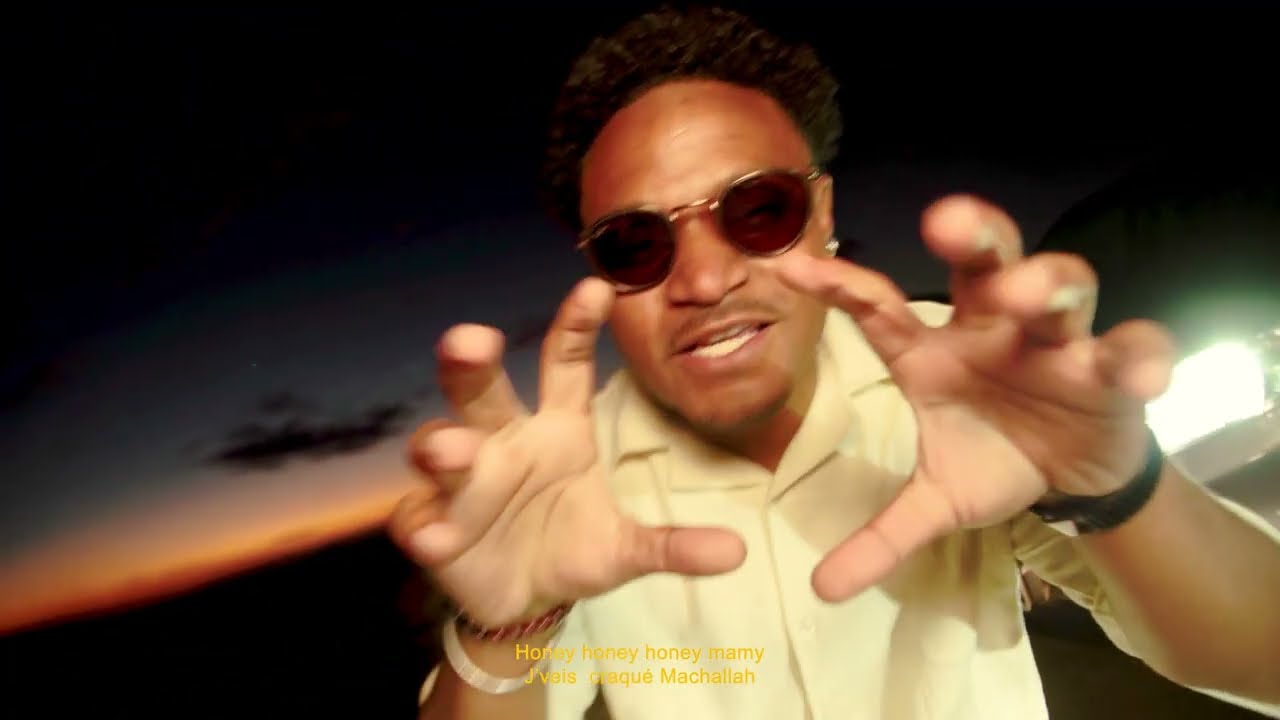 Guarda GIDRO - MO2D (Clip Officiel) su YouTube Guarda GIDRO - MO2D (Clip Officiel) su YouTube