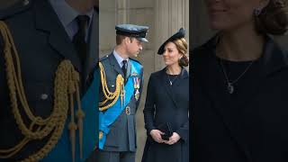 Catherine's soft but CLEAR signal SCREAMS caution in whispers. screenshot 5