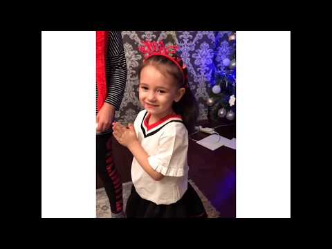 Черкасова Арнела Алановна и Новый Год 🎄 Дед Мороз и Снегурочка пришли домой 🎁💥 2019 реакция дочи.