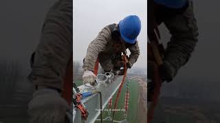 Download Lagu Bekerja di ketinggian ( WAH ) MP3