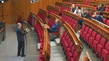 New complex analytic methods in the theory of minimal surfaces - Franc Forstnerič