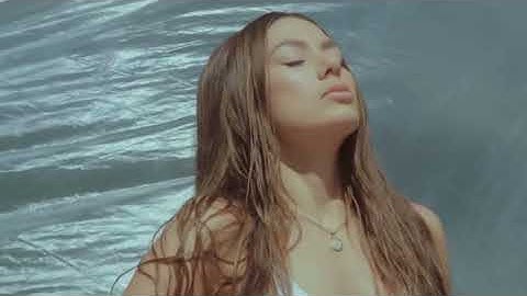 Elvana Gjata - LOTI (prod.by Jumpa) [OFFICIAL VIDEO]