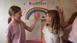 cover of handstand by rosie mcclelland singing surprise cousins🎤