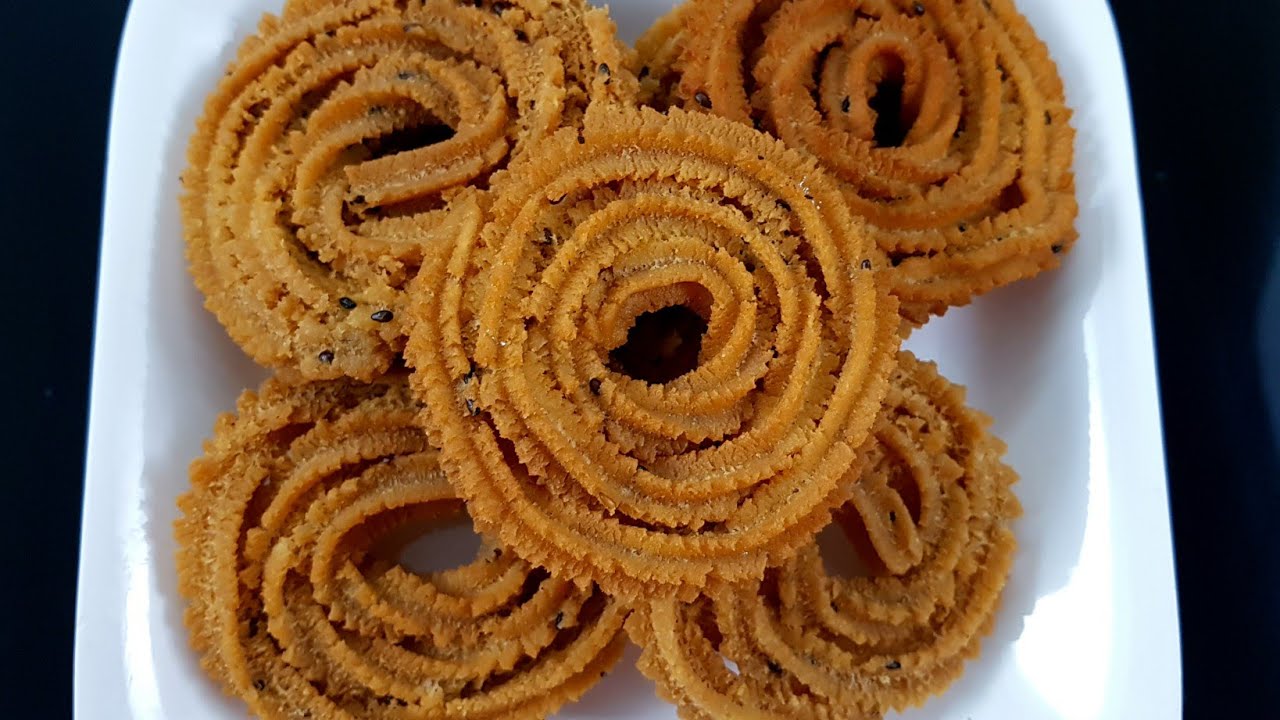 1 கப் கோதுமை மாவில் இப்படி முறுக்கு செய்து அசத்துங்க! | Wheat Flour Murukku Recipe in Tamil | San Samayal Recipes