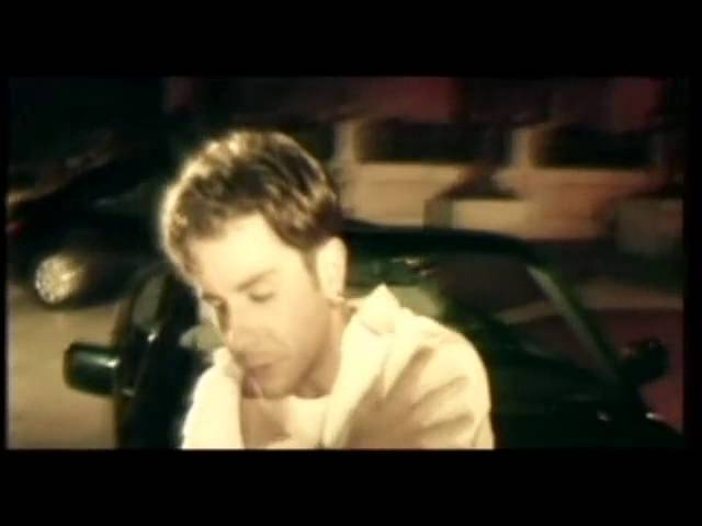 Watch Γιώργος Μαζωνάκης - Τρεις το πρωί - Official Video Clip on YouTube Watch Γιώργος Μαζωνάκης - Τρεις το πρωί - Official Video Clip on YouTube